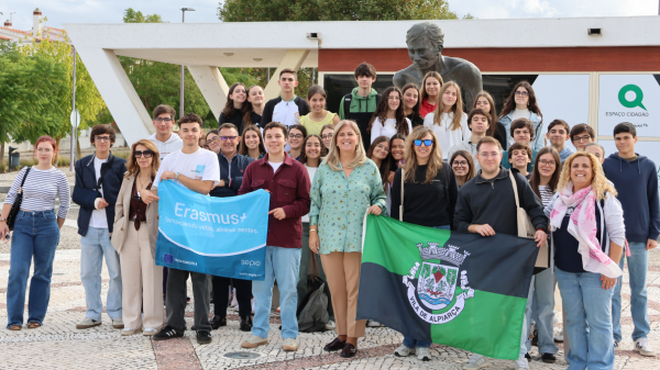 Receção aos participantes do projeto Erasmus+ “Rios y Caminos” na Câmara Municipal de Alpiarça